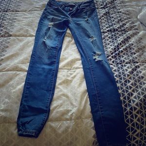 Distress Jeans